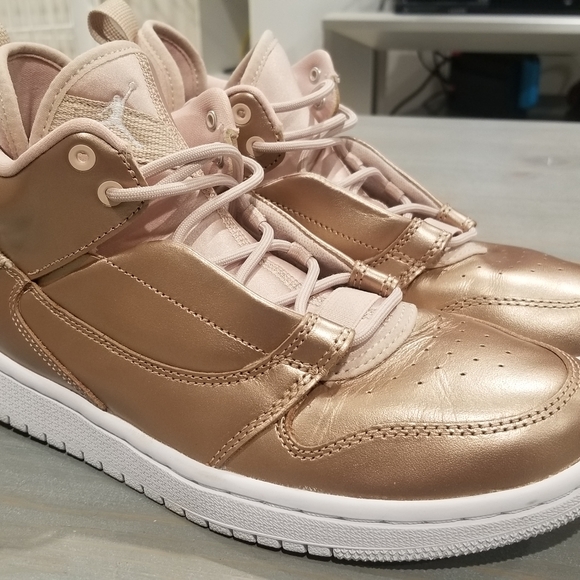 Nike Jordan Fadeaway SE, Size 6 - Picture 5 of 6